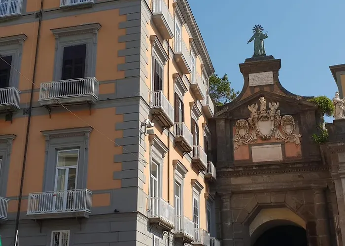 Piazza Dante 22 Apartment
