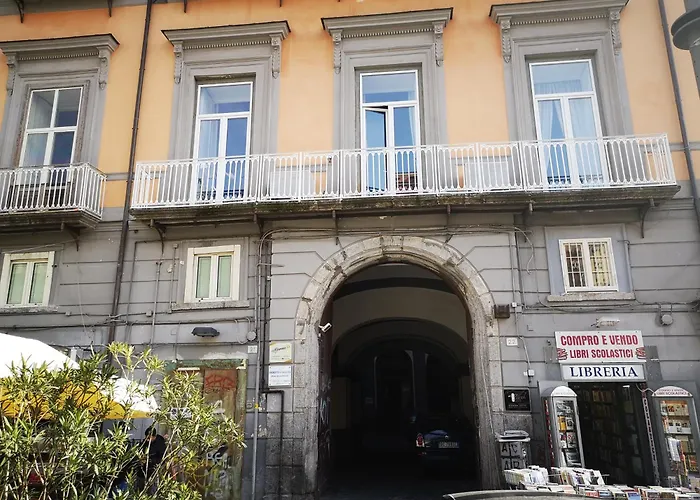 Piazza Dante 22 Apartment